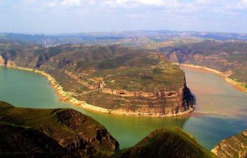 北京出发晋陕5日自驾游：碛口古镇-老牛湾-波浪谷-晋陕大峡谷5日休闲自驾-游推荐