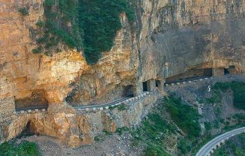 北京出发河南4日自驾游：昆山挂壁公路、太行十六拐4日自驾南太行-游推荐