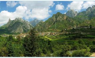 北京出发甘南13日自驾游：扎尕那-崆峒山-拉卜楞寺-色达-都江堰13日自驾-推荐