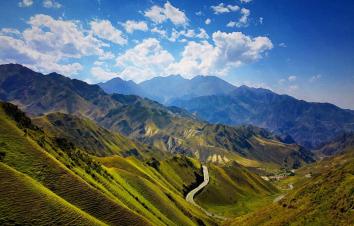 乌鲁木齐出发北疆+独库13日落地自驾游：可可托海—喀纳斯—禾木—独库公路13日自驾游-游推荐