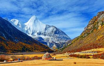 湖北出发9日川西自驾游：色达-雅拉雪山-新都桥-稻城亚丁9日自驾游-游推荐