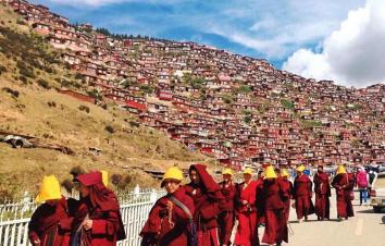 成都出发川西6日自驾游：稻城亚丁-色达佛国-新都桥6日自驾游-游推荐