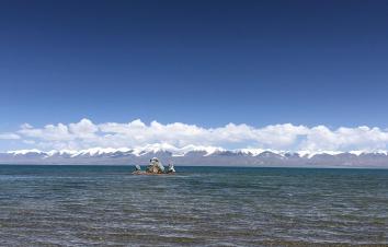 西安出发青海9日深度自驾游：青海湖-门源油菜花-哈拉湖-翡翠湖-茶卡盐湖9日自驾游-游推荐