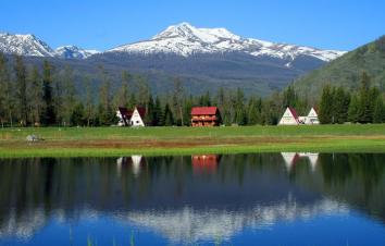 乌鲁木齐集合新疆8日落地自驾游：天池-可可托海-禾木村-喀纳斯国家地质公园-乌尔禾魔鬼城8日自驾游-游推荐