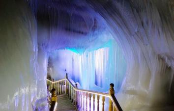 北京出发芦芽山自驾2日游：探万年冰洞、荷叶坪2日避暑自驾游-游推荐