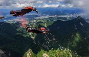 山东出发湖南张家界凤凰6日自驾游：张家界-凤凰古城-芙蓉镇-墨戎苗寨6日游-游推荐