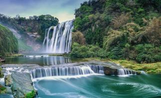 北京出发贵州16日自驾游：女人城-黄果树瀑布-凤凰古镇-荆州古城16日自驾黔东南-推荐