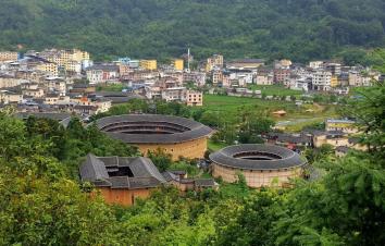 广东出发粤东福建4日自驾游：潮州古城-永定土楼-梅州客天下4天自驾游-游推荐