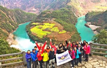 昆明集合云南8日租车自驾游：秘境独龙江-独龙江纹面女-怒江大峡谷-腾冲银杏-丙中洛休闲8日游-游推荐