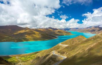 成都出发西藏15日自驾：措普沟-米堆冰川-巴松措-然乌湖-翡翠湖-布宫-大昭寺-纳木措-翡翠湖-塔尔-游推荐