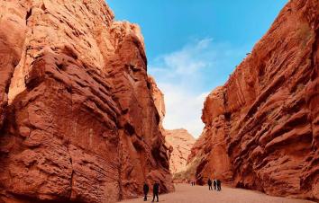 成都周边2日温泉自驾：安顺场-巴王海-草科温泉2日自驾游-游推荐