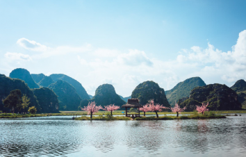 成都出发贵州/云南6日自驾游：马岭河大峡谷-普者黑-石林地质公园6日休闲自驾-游推荐