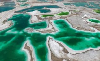 全国出陕甘青11日自驾游：额济纳胡杨林-敦煌莫高窟-青海火星营地-地魔之眼-水上雅丹11日自驾游-推荐