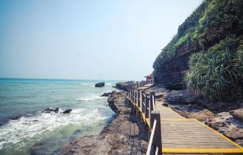 成都出发广西7.5日自驾：北海涠洲岛-北海银滩-阳朔世外桃源-龙脊梯田7.5日自驾游-游推荐