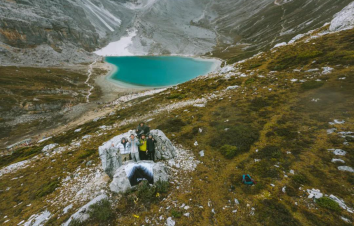 成都出发稻城亚丁7日摄影旅拍：新都桥-黑石城-墨石公园-网红鱼子西-贡嘎雪山-稻城亚丁7日摄影团-游推荐