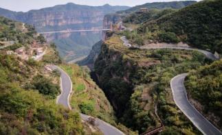 北京周边2日自驾游：广府古城-井底挂壁公路-太行大峡谷河北2日自驾游-推荐