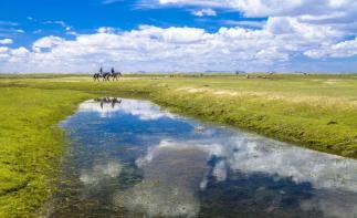 北京出发内蒙4日自驾游：玉龙沙湖-达里湖-达达线-热水塘镇温泉-华子鱼洄游4日游-推荐