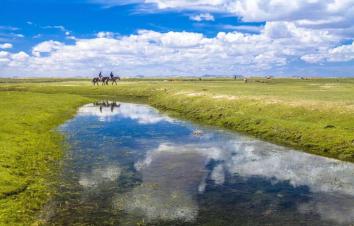北京出发内蒙3日自驾游：玉龙沙湖-勃隆克沙漠-最美达达线-贡格尔草原-达里湖3日自驾游-游推荐