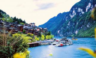 重庆酉阳桃花源2日自由行：叠石花谷+桃花源+乌江画廊游船2日春夏自由行-推荐