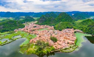 成都出发云南7日自驾：抚仙湖-普者黑-马岭河峡谷-晴隆24拐7日自驾游-推荐