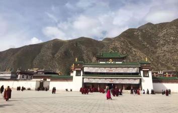 北京出发甘南12日自驾游：穿越甘南草原-拉卜楞寺-郎木寺-扎尕那-毕棚沟12日自驾游-游推荐