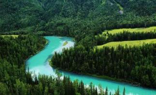 乌鲁木齐集合新疆6日自驾游：北疆环线、沙漠公路、可可托海、禾木村、喀纳斯-推荐