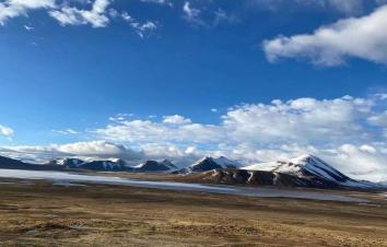 成都集合西藏20日自驾游：探秘墨脱-挑战珠峰-赏布达拉宫-观美丽羊湖川进青出20日自驾游-游推荐