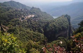 北京出发甘南12日自驾游：大槐树-崆峒山-扎尕那-花湖-九曲第一湾-古尔沟12日自驾游-游推荐