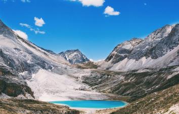 全国出发川西7日自驾：【全景川西】星球净土稻城亚丁-措卡湖-佛国色达-嘉绒圣湖情人海7日自驾游-游推荐