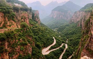 林州集合红旗渠+太行挂壁公路5日自驾游：林州红旗渠+太行5大挂壁公路+晋城旋涡公路5日自驾游-游推荐