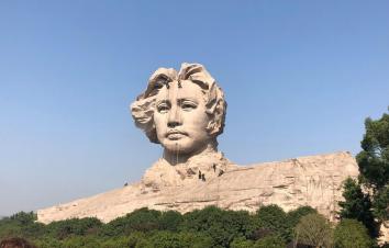 北京出发湖南14日深度自驾游：梦幻湘情湖南岳阳-长沙-湘西-郴州深度14日自驾之旅-游推荐