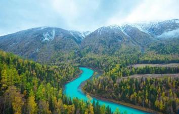 乌鲁木齐集结北疆伊犁8日自驾：【情醉喀伊】喀纳斯-禾木-赛里木湖-那拉提-独库公路8日自驾游-游推荐