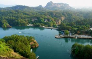 广东珠三角出发福建闽西南7日自驾游：永定土楼-古田会议旧址-泰宁古城-三明-龙岩-连城七天自驾之旅-游推荐