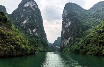 广东出发广西柳州河池6日自驾游：罗成棉花天坑-金城江小三峡-南丹洞天山海休闲6天自驾游-游推荐