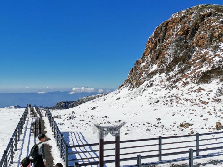 禄劝轿子雪山图片