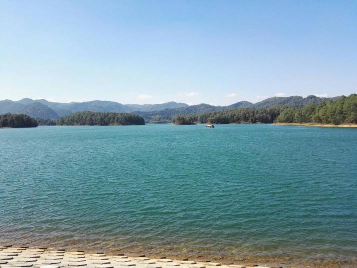 丘北普者黑好玩吗