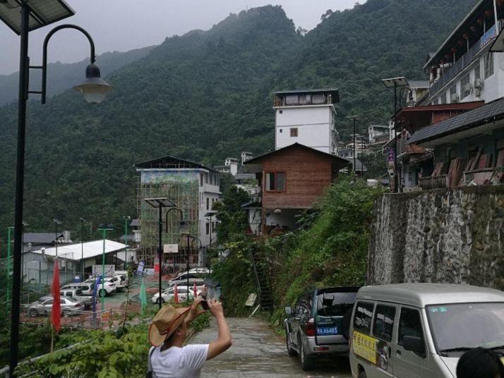 上林下水源村图片
