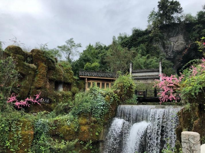 酉阳酉阳桃花源景区图片