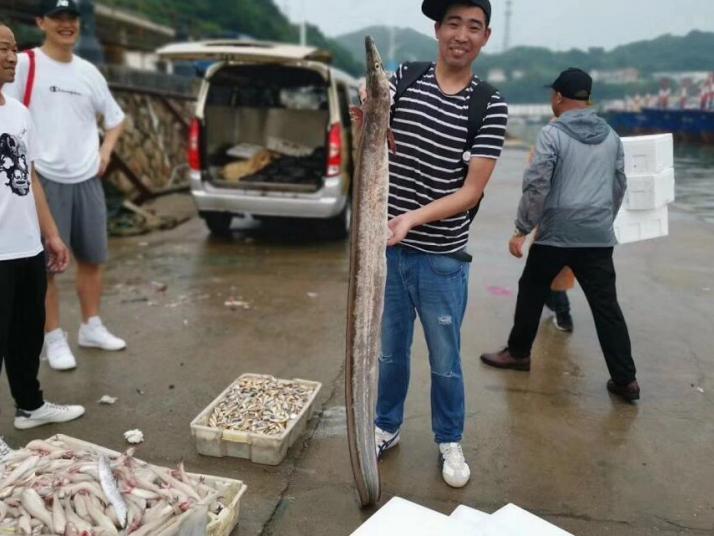 舟山舟山拖网捕鱼好玩吗