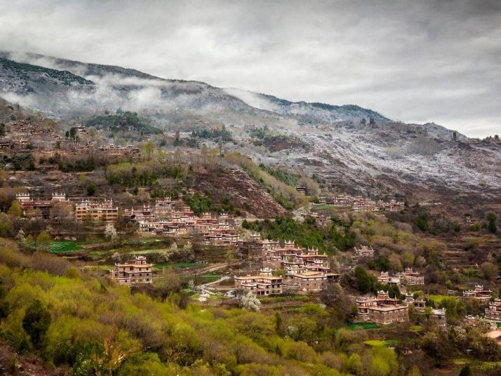 丹巴甲居藏寨好玩吗