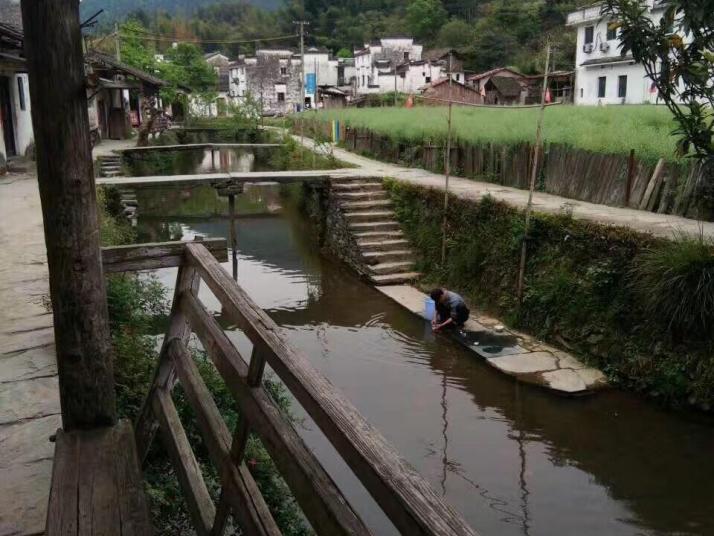 婺源李坑景区好玩吗