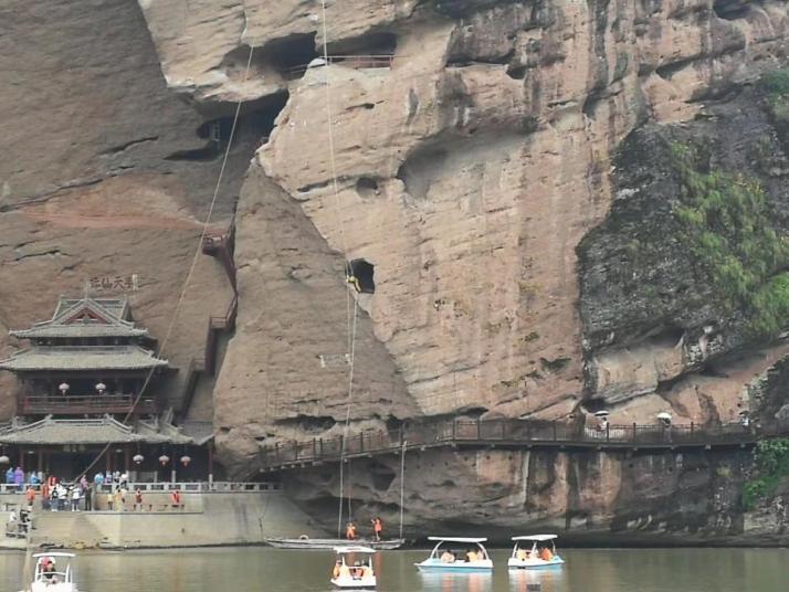 鹰潭龙虎山图片