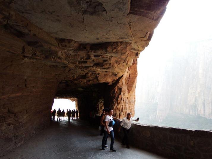 辉县郭亮挂壁公路图片