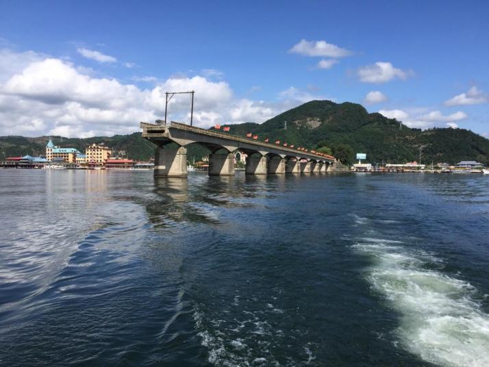 宽甸河口景区好玩吗