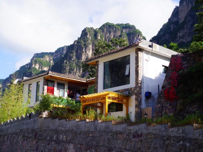 辉县万仙山景区图片