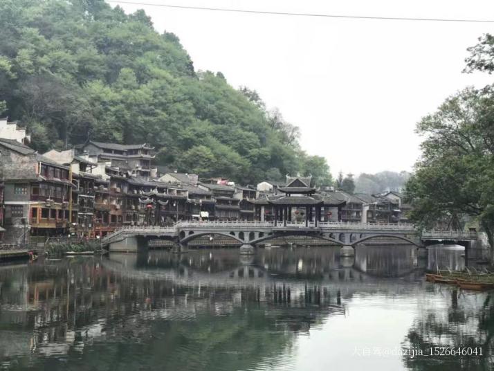 凤凰凤凰古城图片