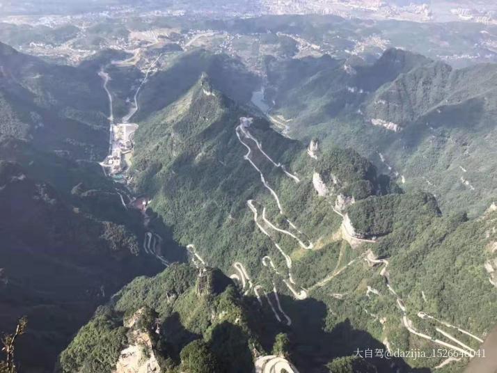 张家界天门山国家森林公园图片
