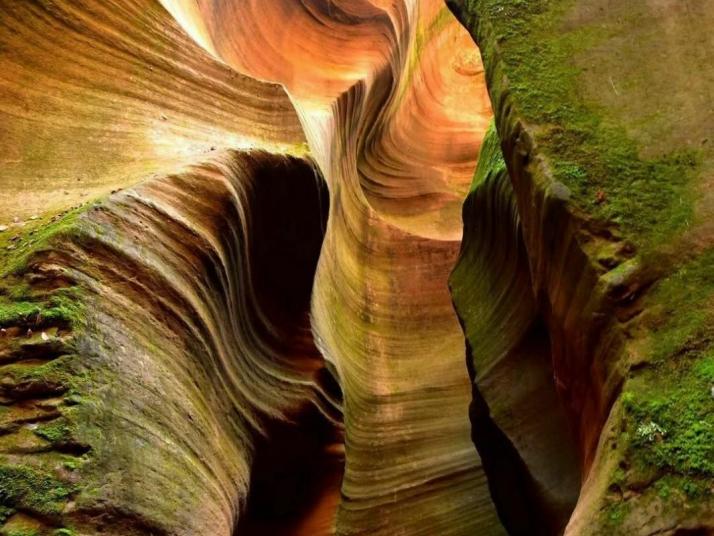 甘泉雨岔大峡谷好玩吗