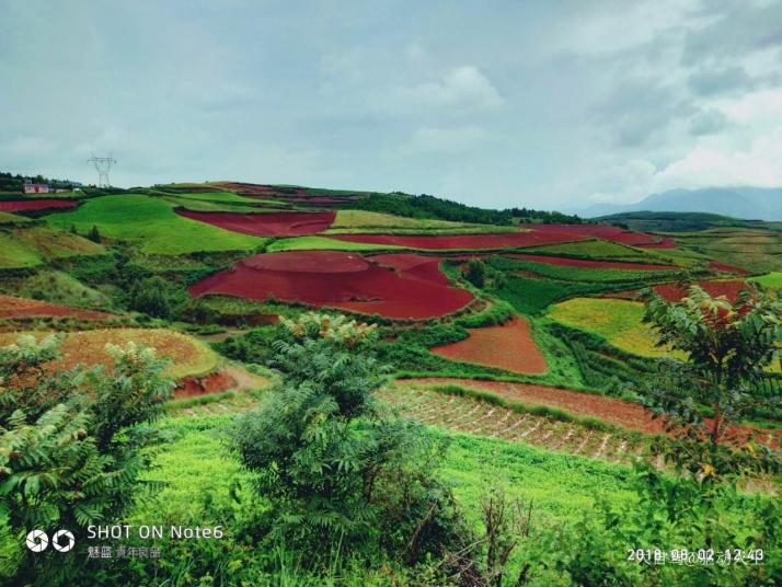 昆明东川红土地好玩吗