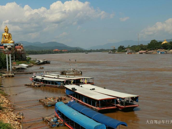 金三角金三角大佛